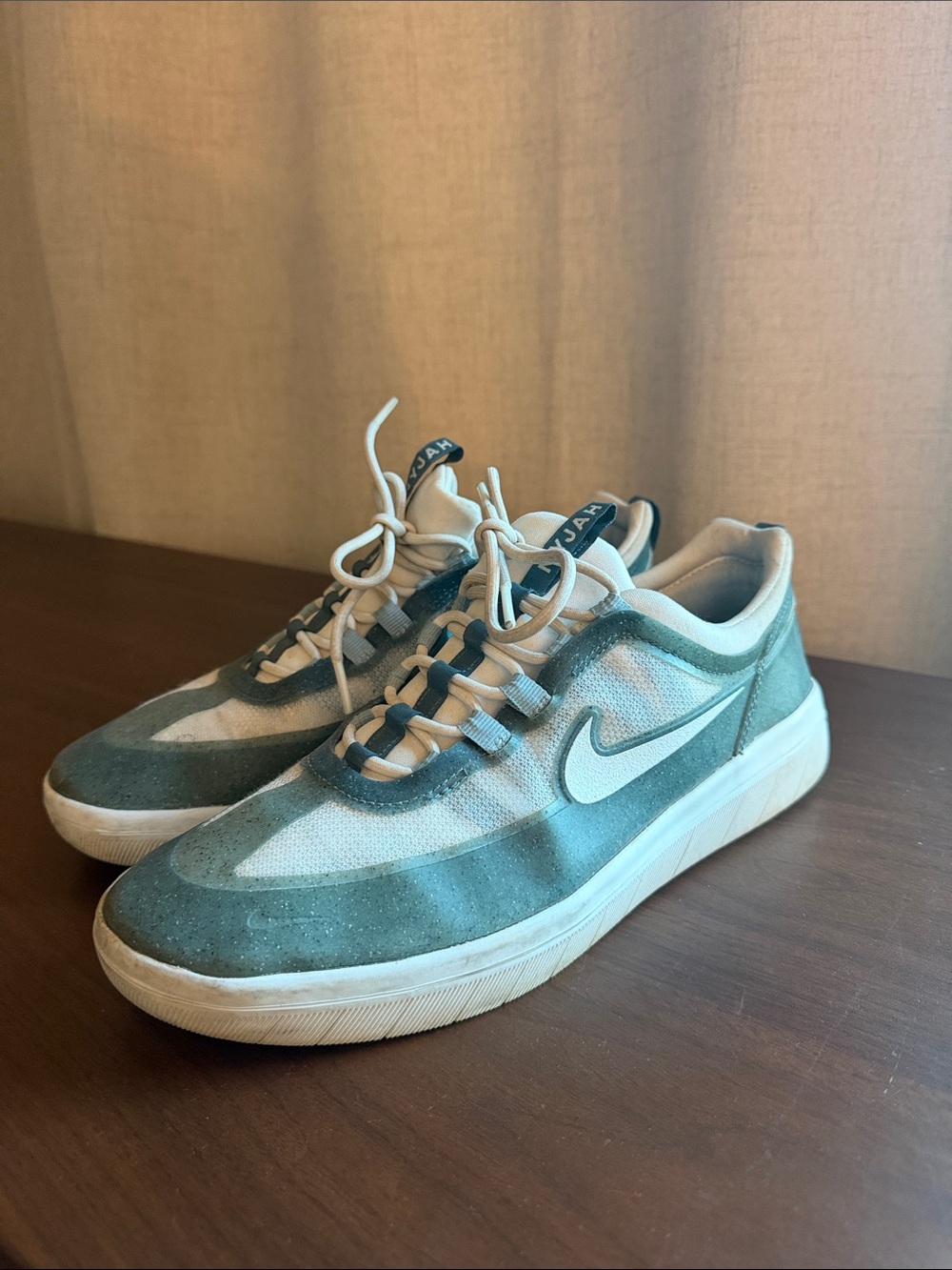 Nike NYJAHs great condition
